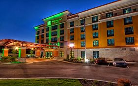 Holiday Inn & Suites Tupelo North By Ihg